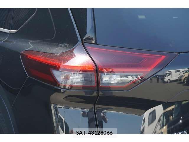 Nissan X-TRAIL HYBRID 2022-09 7395028-16