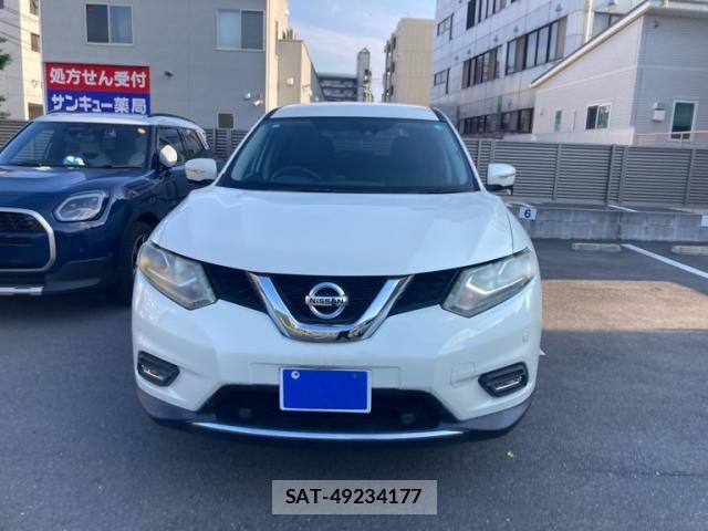 Nissan X-TRAIL HYBRID 2015-05 7395033-1