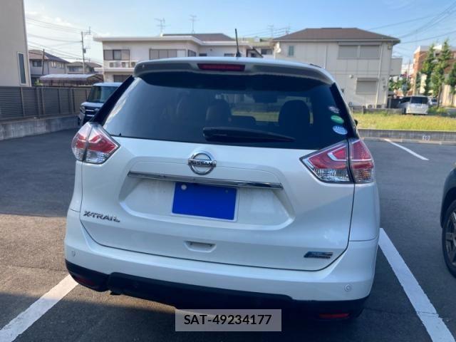Nissan X-TRAIL HYBRID 2015-05 7395033-4