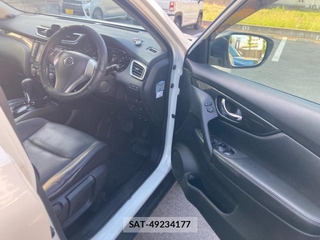 Nissan X-TRAIL HYBRID 2015-05 7395033-6
