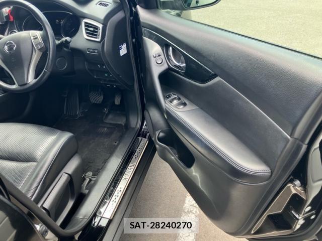 Nissan X-TRAIL HYBRID 2015-06 7395035-17