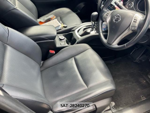 Nissan X-TRAIL HYBRID 2015-06 7395035-18