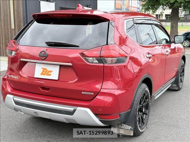 Nissan X-TRAIL HYBRID 2017-05 7395030-23