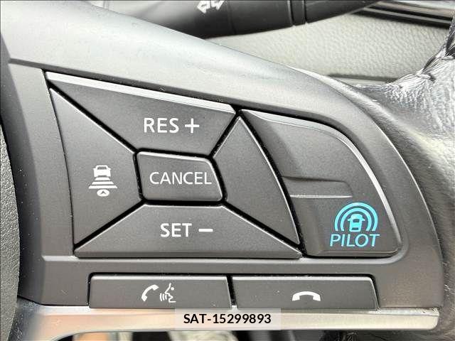 Nissan X-TRAIL HYBRID 2017-05 7395030-3