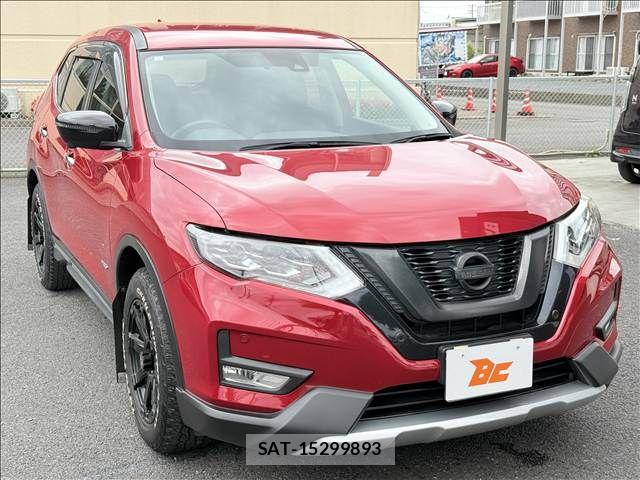 Nissan X-TRAIL HYBRID 2017-05 7395030-4