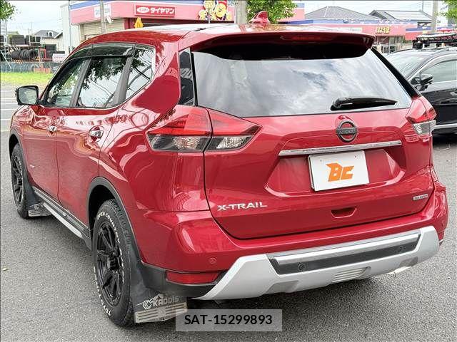 Nissan X-TRAIL HYBRID 2017-05 7395030-7