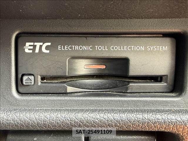 Nissan X-TRAIL HYBRID 2017-06 7395032-14