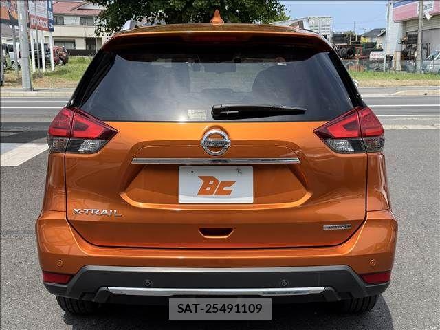 Nissan X-TRAIL HYBRID 2017-06 7395032-22