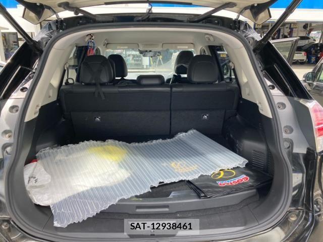 Nissan X-TRAIL HYBRID 2016-06 7459107-15