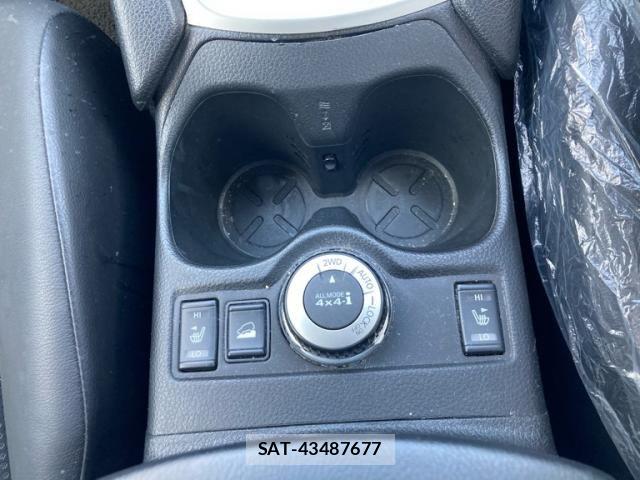 Nissan X-TRAIL HYBRID 2016-01 7459106-19