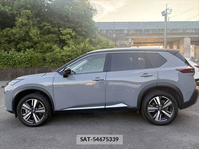 Nissan X-TRAIL HYBRID 2023-01 7459094-22