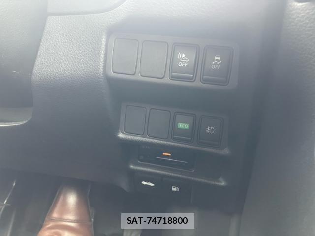 Nissan X-TRAIL HYBRID 2015-09 7504083-10