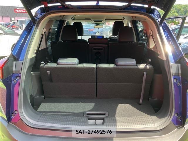 Nissan X-TRAIL HYBRID 2023-06 7504057-26