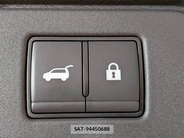 Nissan X-TRAIL HYBRID 2023-06 7504076-10