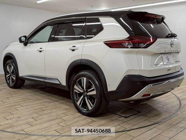 Nissan X-TRAIL HYBRID 2023-06 7504076-16
