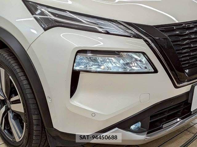 Nissan X-TRAIL HYBRID 2023-06 7504076-18