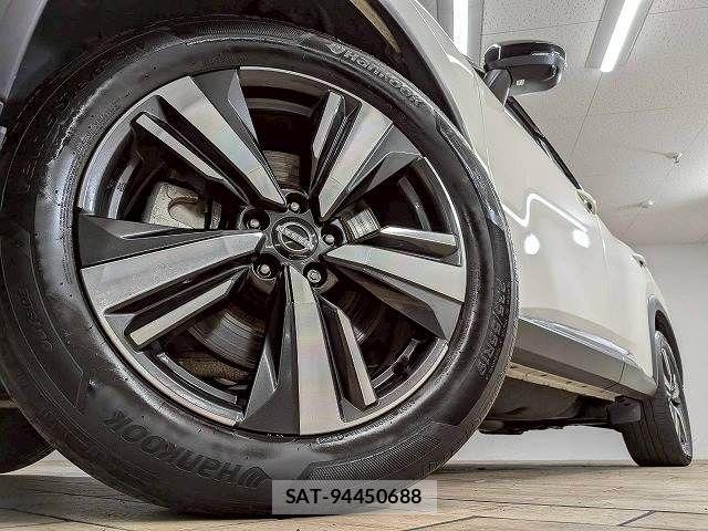 Nissan X-TRAIL HYBRID 2023-06 7504076-19