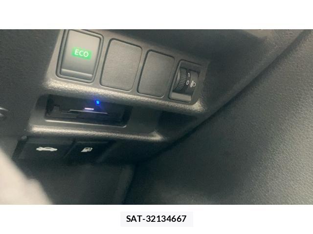 Nissan X-TRAIL HYBRID 2021-07 7510581-18