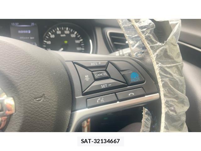 Nissan X-TRAIL HYBRID 2021-07 7510581-21
