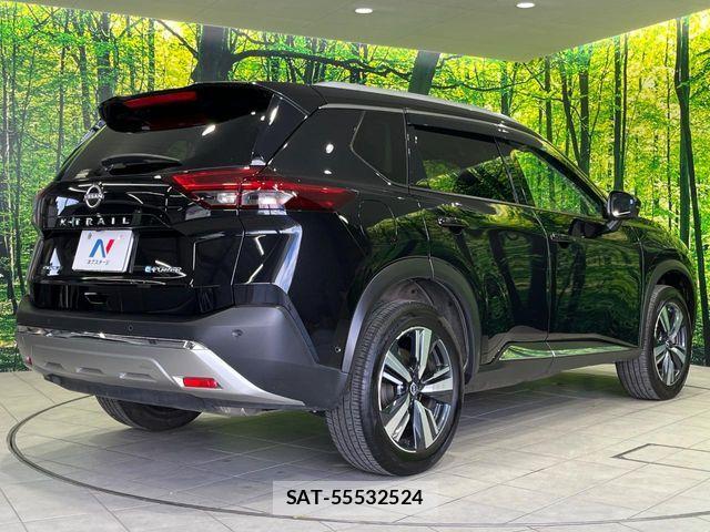 Nissan X-TRAIL HYBRID 2023-07 7504068-16