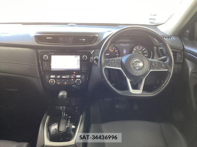 Nissan X-TRAIL HYBRID 2019-03 7504079-1