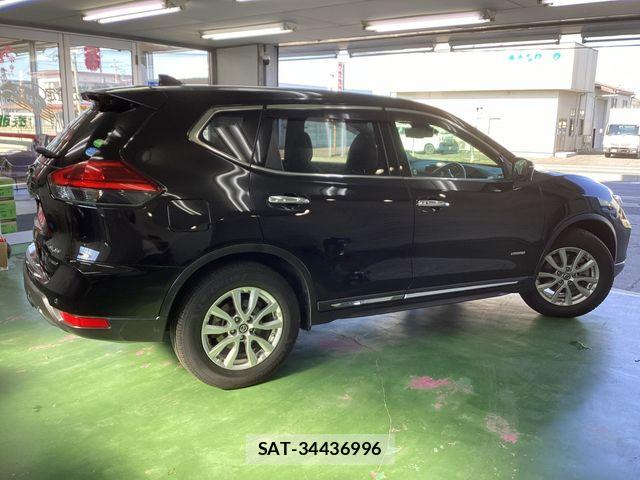 Nissan X-TRAIL HYBRID 2019-03 7504079-4