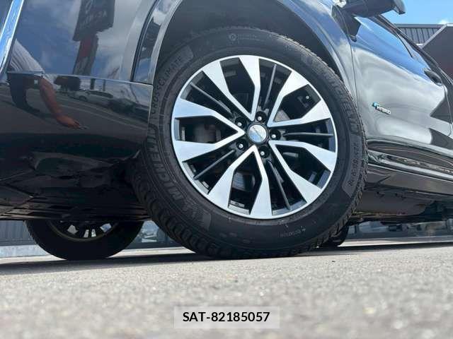 Nissan X-TRAIL HYBRID 2015-11 7504080-12