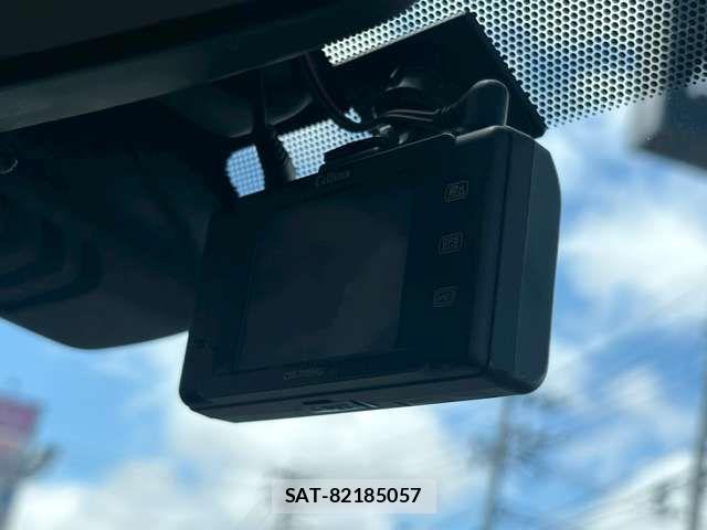 Nissan X-TRAIL HYBRID 2015-11 7504080-1