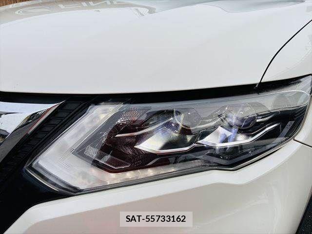 Nissan X-TRAIL HYBRID 2018-06 7504078-12