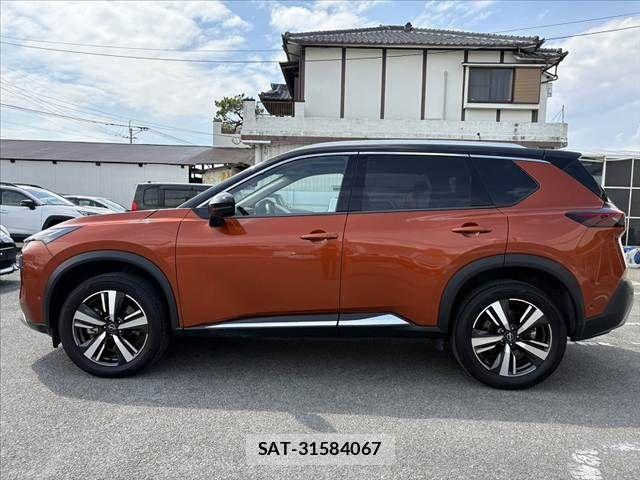Nissan X-TRAIL HYBRID 2023-09 7563123-10