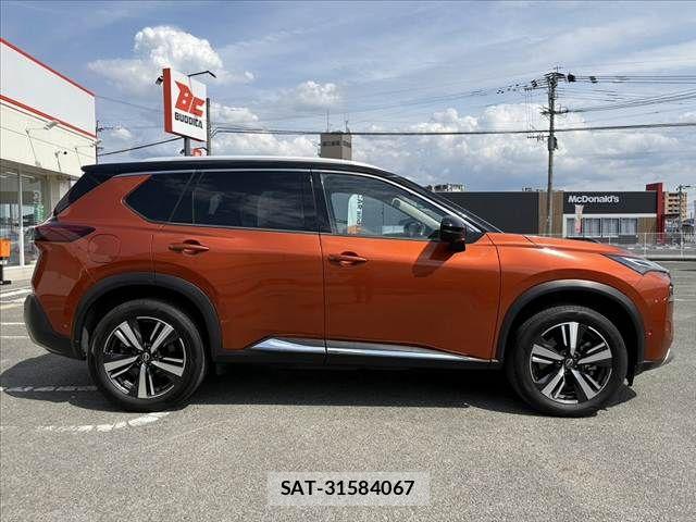 Nissan X-TRAIL HYBRID 2023-09 7563123-11
