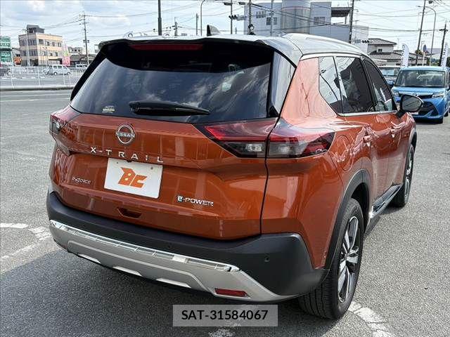 Nissan X-TRAIL HYBRID 2023-09 7563123-12