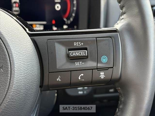 Nissan X-TRAIL HYBRID 2023-09 7563123-3