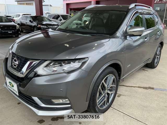 Nissan X-TRAIL HYBRID 2017-09 7621586-11