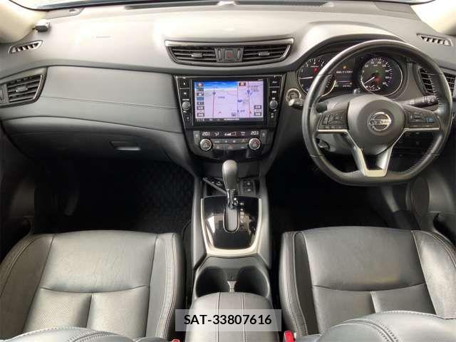 Nissan X-TRAIL HYBRID 2017-09 7621586-1