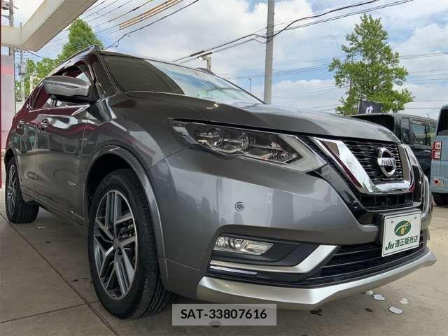 Nissan X-TRAIL HYBRID 2017-09 7621586-5