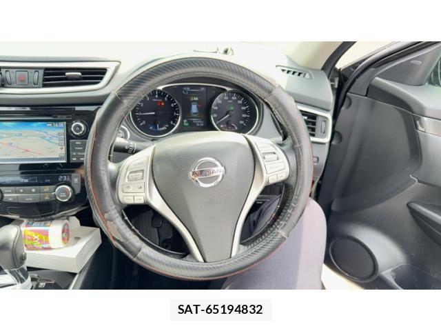 Nissan X-TRAIL HYBRID 2015-09 7621592-9