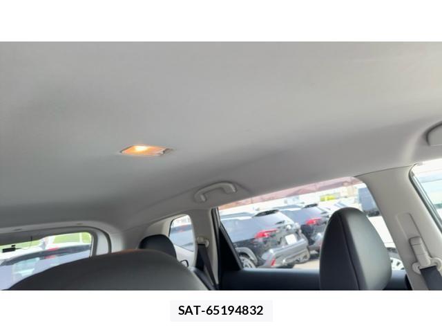 Nissan X-TRAIL HYBRID 2015-09 7621592-21
