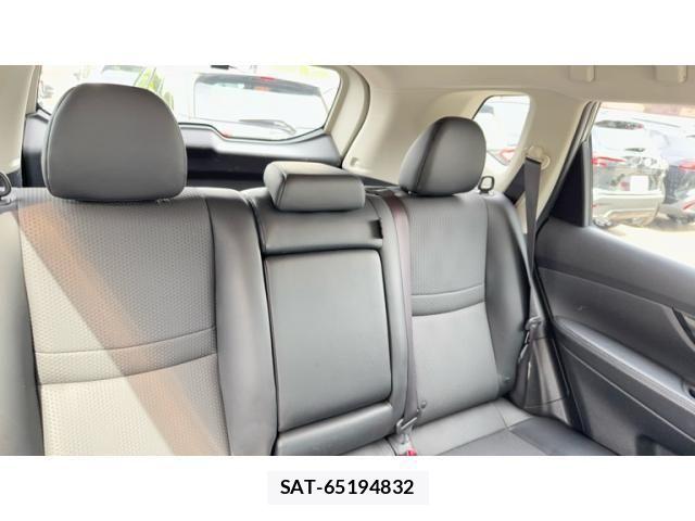 Nissan X-TRAIL HYBRID 2015-09 7621592-22