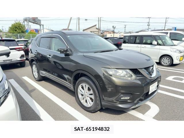 Nissan X-TRAIL HYBRID 2015-09 7621592-4