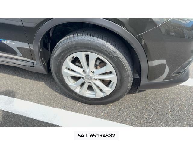 Nissan X-TRAIL HYBRID 2015-09 7621592-5