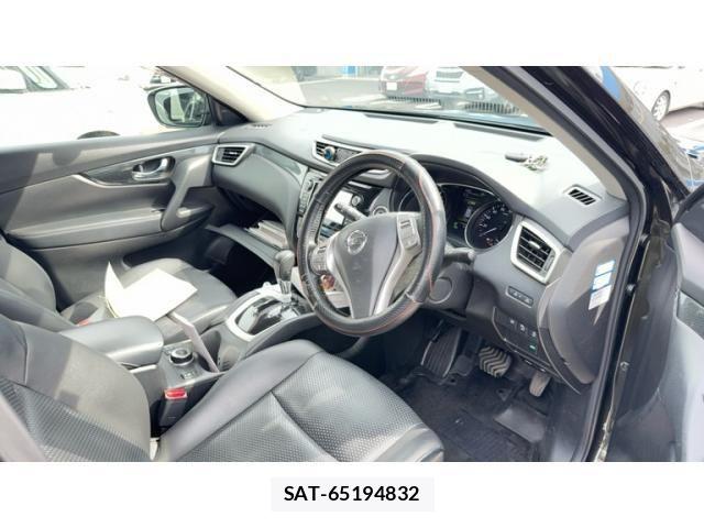 Nissan X-TRAIL HYBRID 2015-09 7621592-8