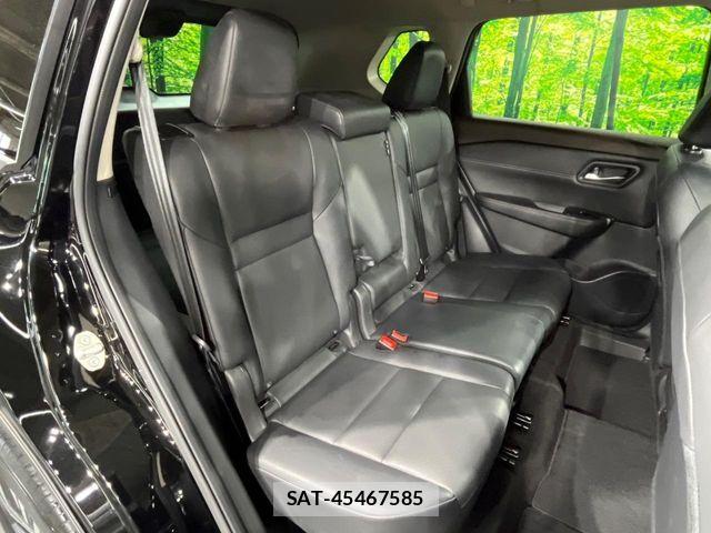 Nissan X-TRAIL HYBRID 2022-11 7731098-8