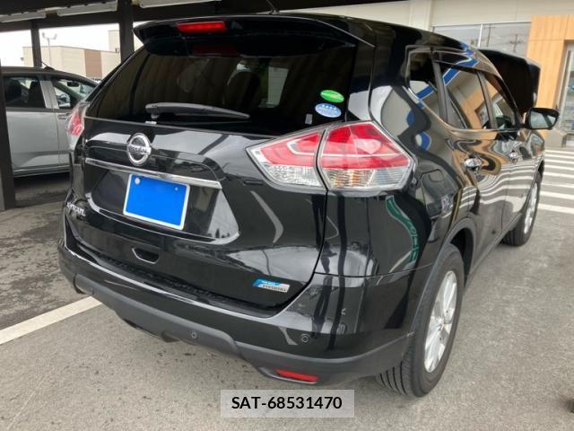 Nissan X-TRAIL HYBRID 2015-06 7731114-11