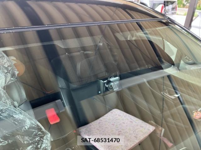 Nissan X-TRAIL HYBRID 2015-06 7731114-6