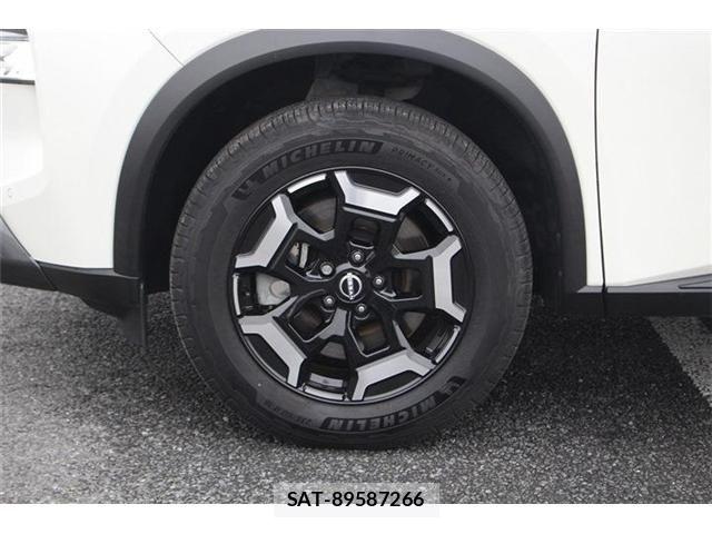 Nissan X-TRAIL HYBRID 2022-08 7731099-18