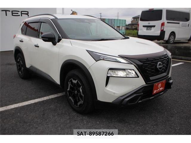 Nissan X-TRAIL HYBRID 2022-08 7731099-7