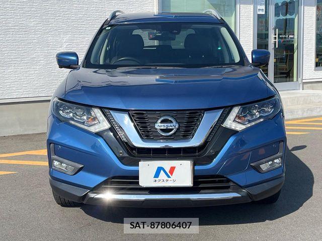 Nissan X-TRAIL HYBRID 2017-06 7731104-13