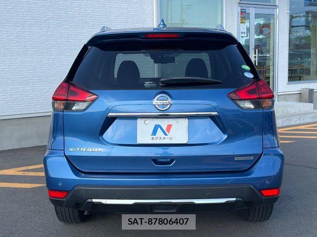 Nissan X-TRAIL HYBRID 2017-06 7731104-14