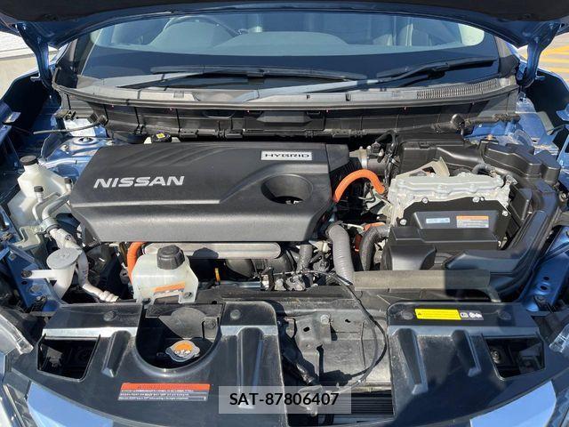 Nissan X-TRAIL HYBRID 2017-06 7731104-17